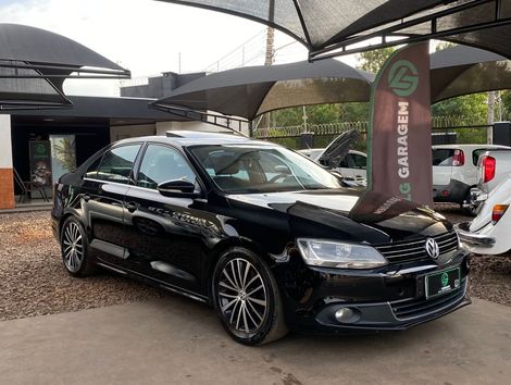 VolksWagen JETTA Highline 2.0 TSI 16V 4p Tiptronic