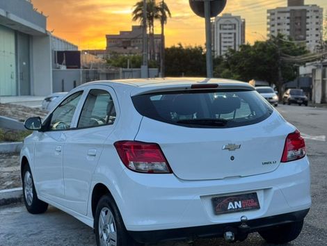 Chevrolet ONIX HATCH LT 1.0 8V FlexPower 5p Mec.
