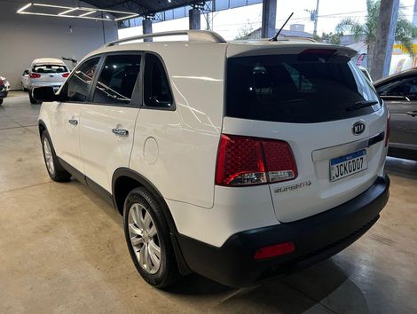 Kia 2.4 16V 4x2 Aut. 