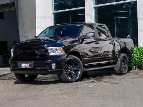 RAM CLASSIC LARAMIE 5.7 CD V8 4X4 Aut.