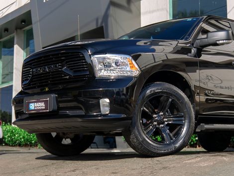RAM CLASSIC LARAMIE 5.7 CD V8 4X4 Aut.