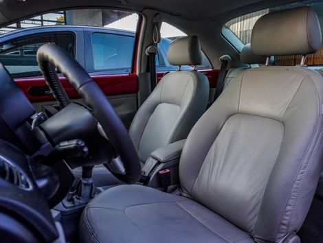 VolksWagen New Beetle 2.0 Mi Mec./Aut.