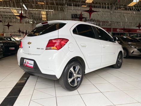 Chevrolet ONIX HATCH LT 1.4 8V FlexPower 5p Aut.