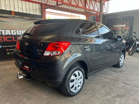 Chevrolet ONIX HATCH LS 1.0 8V FlexPower 5p Mec.