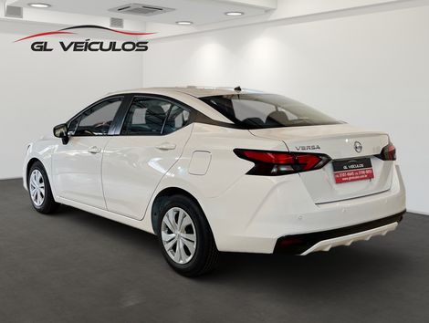 Nissan VERSA Sense 1.6 16V Flex Aut.