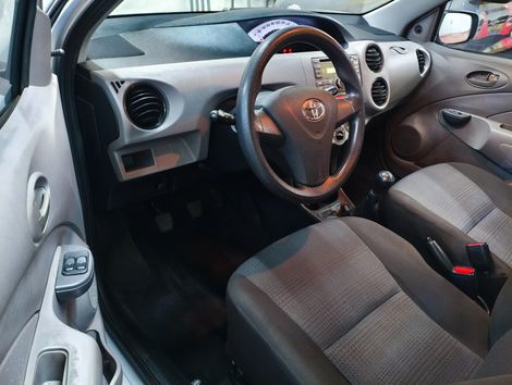 Toyota ETIOS X 1.3 Flex 16V 5p Mec.