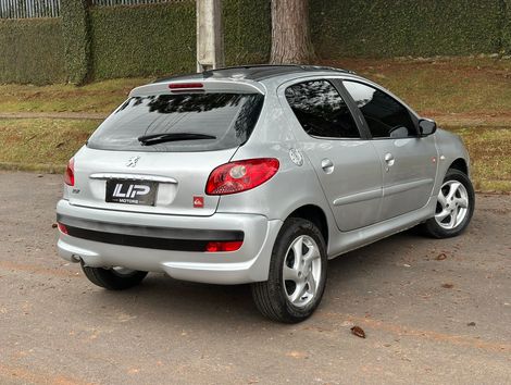 Peugeot 207 QUIKSILVER 1.4 Flex 8V 5p