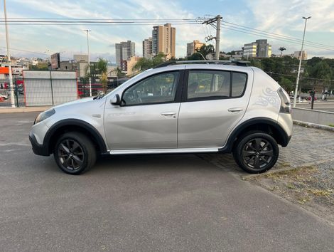 Renault SANDERO STEPWAY Hi-Flex 1.6 16V 5p