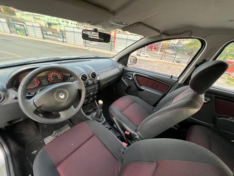 Renault SANDERO STEPWAY Hi-Flex 1.6 16V 5p