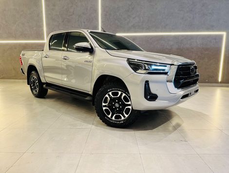 Toyota Hilux CD SRX 4x4 2.8 TDI 16V Diesel Aut.