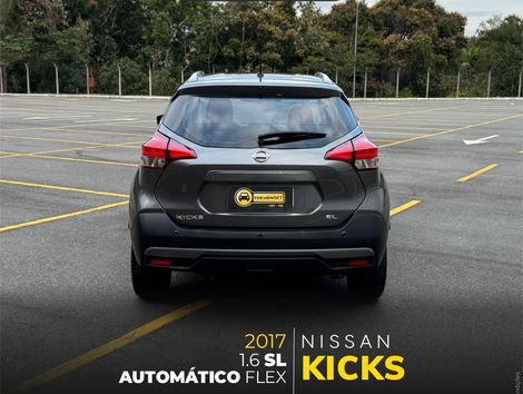 Nissan KICKS SL 1.6 16V FlexStar 5p Aut.