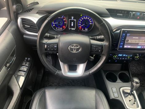Toyota Hilux CD SRV 4x4 2.7 Flex 16V Aut.