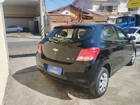 Chevrolet ONIX HATCH LT 1.0 8V FlexPower 5p Mec.