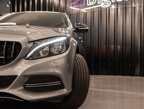 Mercedes C-200 Avantgarde 2.0 TB 16V 184cv Aut.