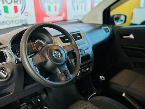 VolksWagen Fox 1.6 Mi Total Flex 8V 5p