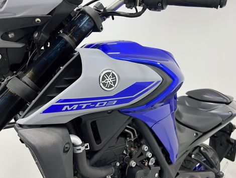 YAMAHA MT-03 321/ABS