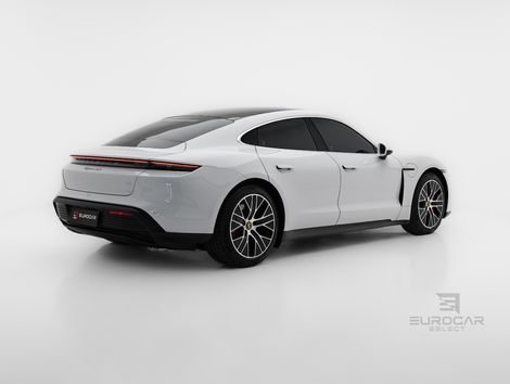 Porsche Taycan 4S (Elétrico)