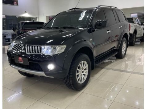 Mitsubishi Pajero HPE Full 3.2 4x4 T.I.Dies. 5p Aut