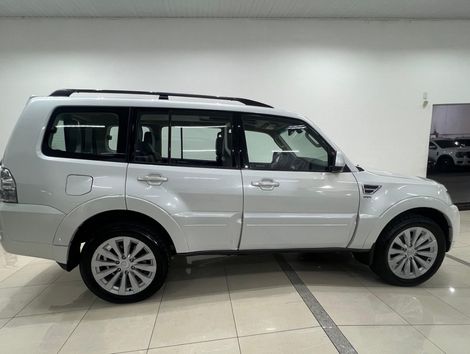 Mitsubishi Pajero HPE Full 3.8 V6 250cv 3p Aut.