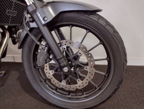HONDA CB 500X