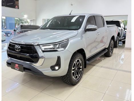 Toyota Hilux CD SRX 4x4 2.8 TDI 16V Diesel Aut.