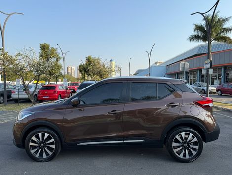 Nissan KICKS SV 1.6 16V FlexStar 5p Aut.