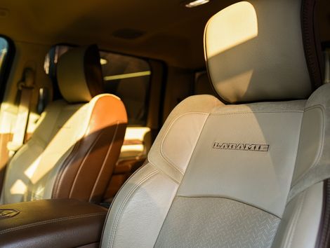 RAM 2500 LARAMIE  6.7 TDI  CD 4x4 Diesel