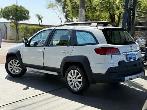 Fiat Palio Weekend Adventure LOCKER 1.8 Flex