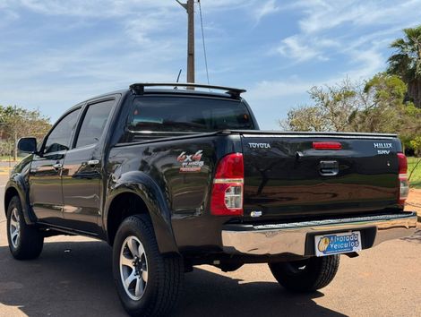Toyota Hilux CD SRV D4-D 4x4 3.0 TDI Diesel Aut