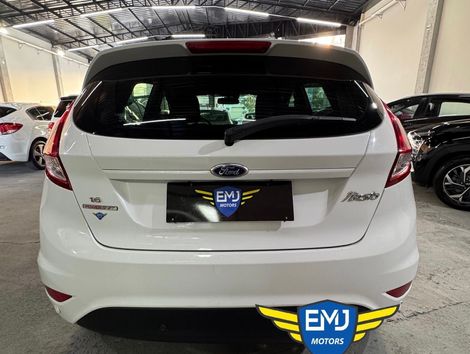 Ford Fiesta 1.6 16V Flex Aut. 5p
