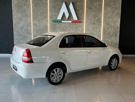 Toyota ETIOS X Plus Sedan 1.5 Flex 16V 4p Aut.