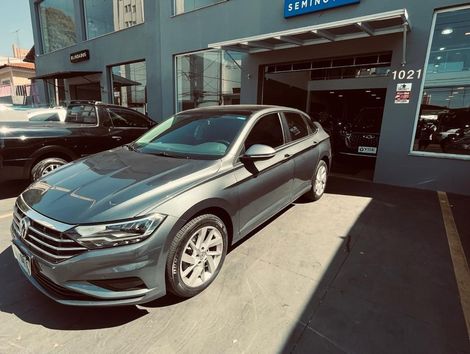 VolksWagen JETTA Comfort. 250 TSI 1.4 Flex 16v Aut.