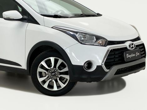 Hyundai HB20X Style 1.6 Flex 16v Mec.