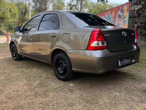 Toyota ETIOS XS Sedan 1.5 Flex 16V 4p Aut.
