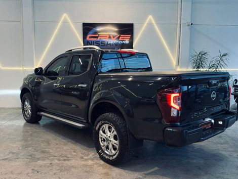 Nissan Frontier XE CD 4x4 2.3 Bi-TB Diesel Aut.