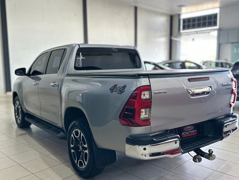 Toyota Hilux CD SRX 4x4 2.8 TDI 16V Diesel Aut.