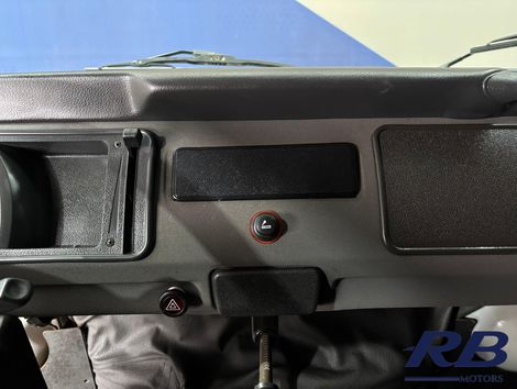 VolksWagen Kombi Lotação 1.4 Mi Total Flex 8V