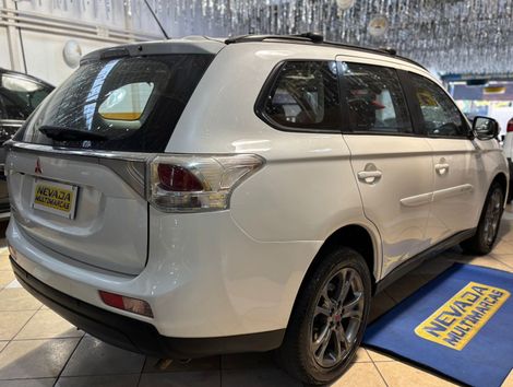 Mitsubishi OUTLANDER 2.0 16V 160cv Aut.
