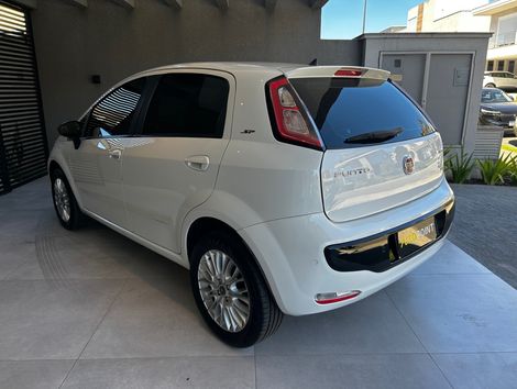 Fiat Punto ESSENCE SP 1.6 Flex 16V 5p