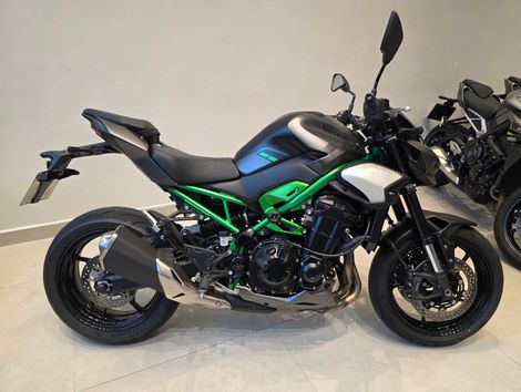 KAWASAKI Z 900