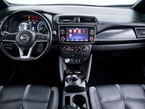 Nissan LEAF Aut. (Elétrico)