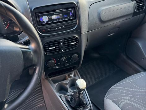 Fiat Siena EL Celeb. 1.0 mpi Fire Flex 8V 4p