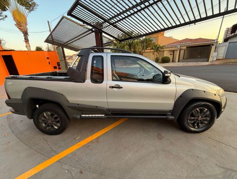 Fiat Strada Adventure 1.8/ 1.8 LOCKER Flex CE