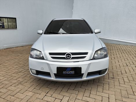 Chevrolet Astra 2.0 8V/ CD 2.0 8V Hatchback 5p Mec