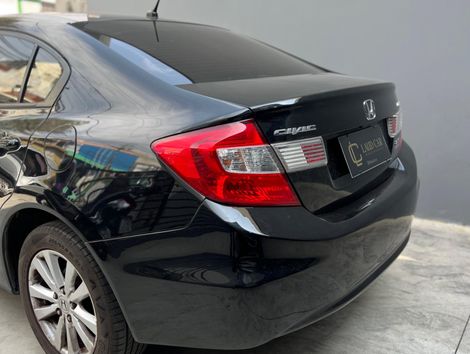 Honda Civic Sedan LXR 2.0 Flexone 16V Aut. 4p