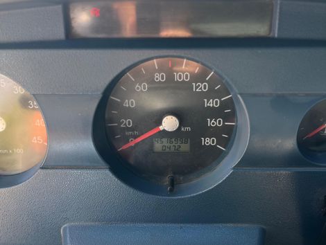 VOLKSWAGEN 8-150 E Delivery 2p (diesel)