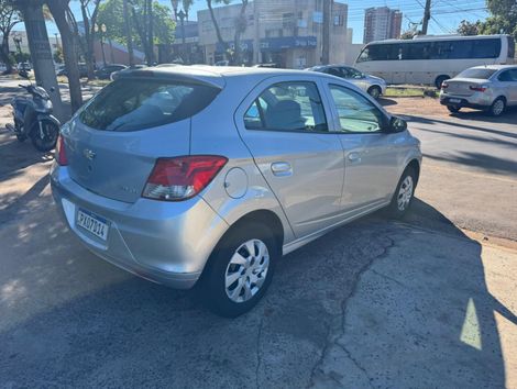 Chevrolet ONIX HATCH LT 1.0 8V FlexPower 5p Mec.