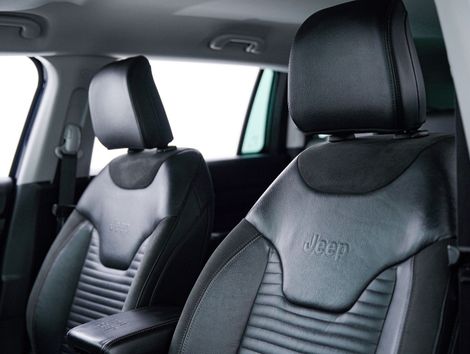 Jeep Commander Limited T270 1.3 TB Flex Aut.