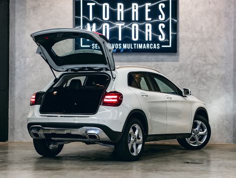 Mercedes GLA 200 Advance 1.6/1.6 TB 16V Flex Aut.