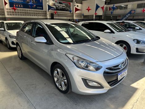 Hyundai i30 1.8 16V Aut. 5p